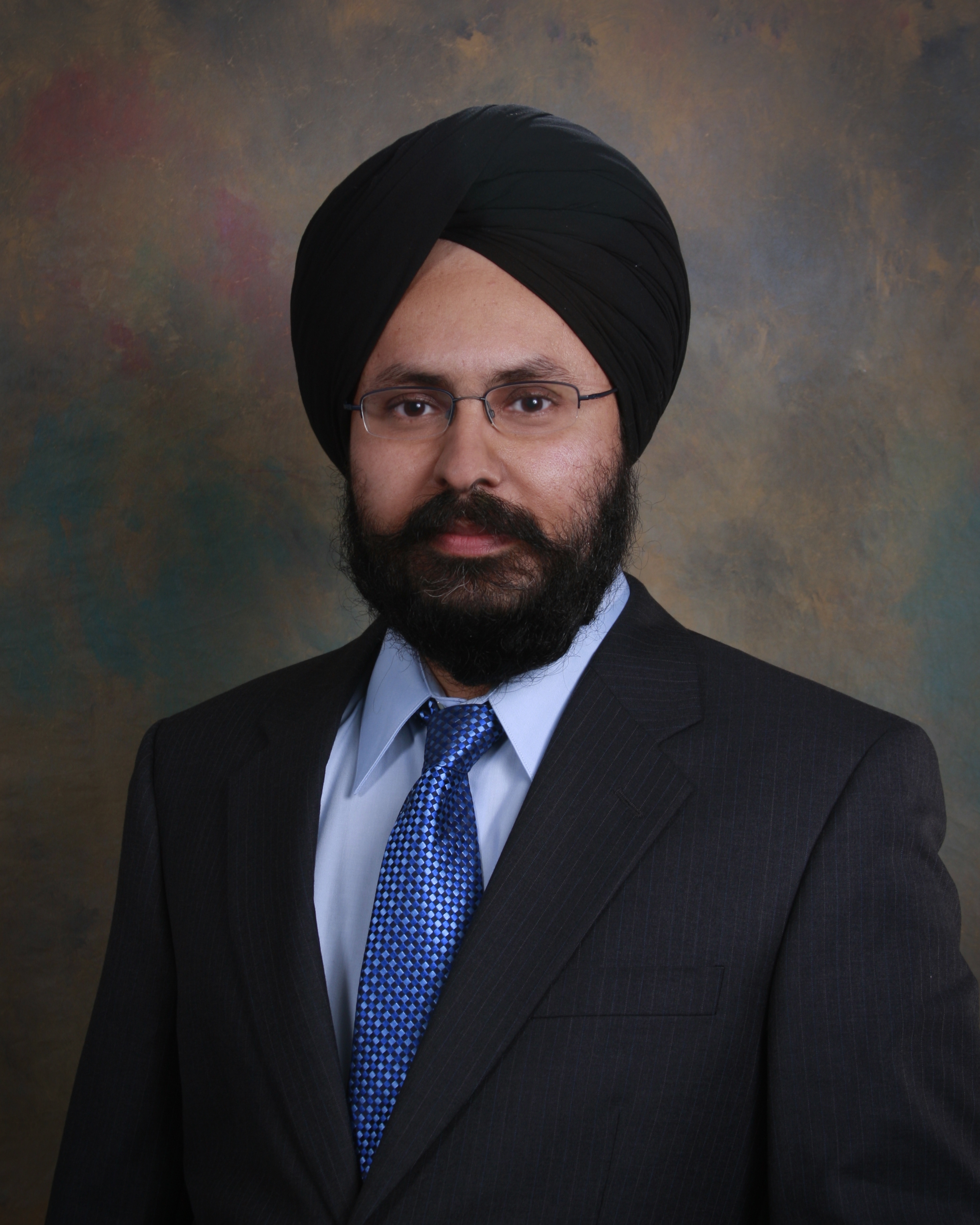 Dr. Singh headshot